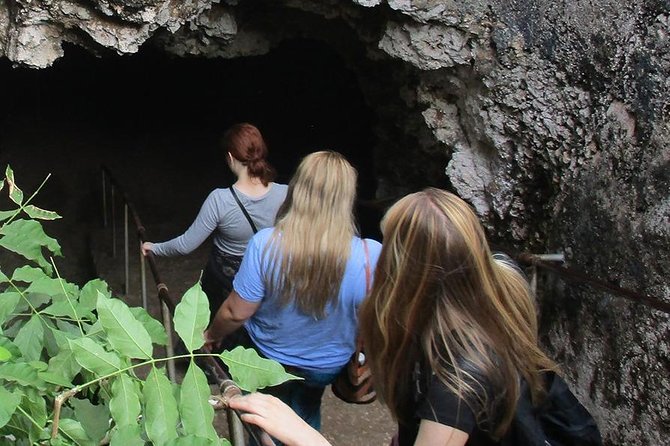 Mangapwani Cave